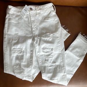 NWT American Eagle Distressed White HI-Rise Jegging Crop